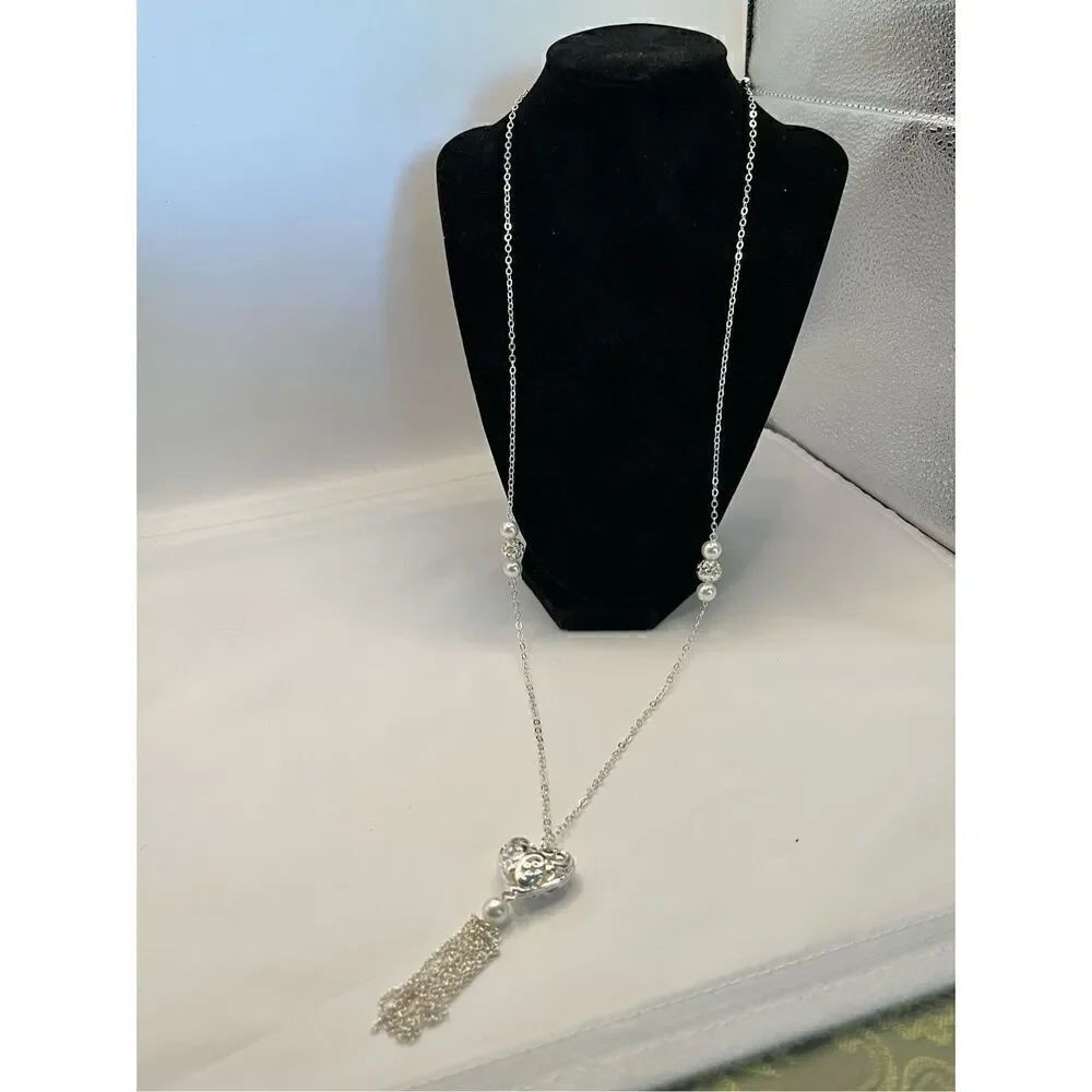 Kim Rogers Inspire Long Filigree Heart and Faux Pearl Necklace NWT